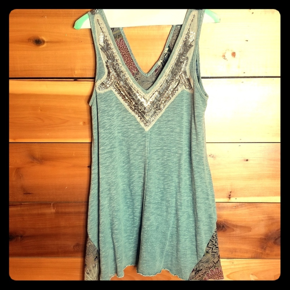 Gimmicks Tank top